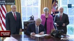 Trump Signs Three Executive Orders To "Stop Crime", "Crush Drug Cartels", & Stop Cop-Killers