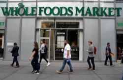 Democrats Urge Antitrust Action Against Amazon Over Whole Foods Deal Democrats Urge Antitrust Action Against Amazon Over Whole Foods Deal