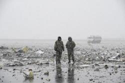 Dramatic Footage Of Flydubai Boeing Crashing On Landing In Russia, Killing Everyone On Board