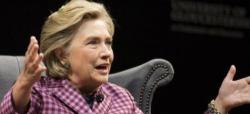Clinton Mocks Trump: "How Does He Get Anything Done Between Tweeting And Golfing?" Clinton Mocks Trump: "How Does He Get Anything Done Between Tweeting And Golfing?"