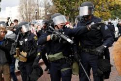 Violence, Fighting Breaks Out Between Trump Supporters, Protesters In Berkeley Violence, Fighting Breaks Out Between Trump Supporters, Protesters In Berkeley