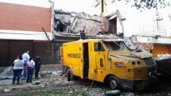 In "Spectacular Heist" Dozens Of Heavily-Armed Robbers Steal $40 Million From Paraguay Vault In "Spectacular Heist" Dozens Of Heavily-Armed Robbers Steal $40 Million From Paraguay Vault