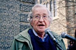 Noam Chomsky: ‘World Is Laughing At Claims Russia Hacked Election’