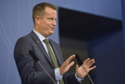 Sweden To Deport 80,000 Refugees Amid Security Fears Sweden To Deport 80,000 Refugees Amid Security Fears