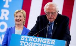 Bernie:  "'I'm With Her' Slogan Is So Phony!...I'm Not Saying That"