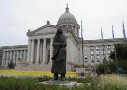 Oklahoma Prepares To Impeach Obama Over Transgender Bathrooms Oklahoma Prepares To Impeach Obama Over Transgender Bathrooms