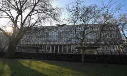 US Embassies In UK, Germany Suspend Visa Issuance To Citizens Of Seven Countries, Dual Nationals US Embassies In UK, Germany Suspend Visa Issuance To Citizens Of Seven Countries, Dual Nationals