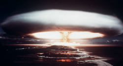 British General Says A Nuclear War With Russia In 2017 Is "Entirely Plausible" British General Says A Nuclear War With Russia In 2017 Is "Entirely Plausible"
